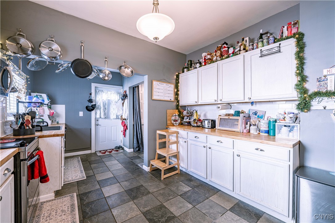 402 North Jay Street Rome, NY 13440 - Photo 10 of 49