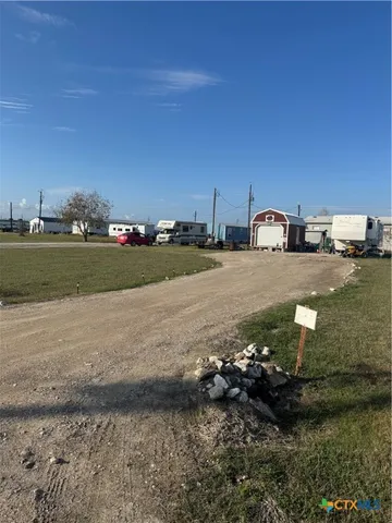 $65,000 | 424 Clam Drive, Palacios, TX 77465