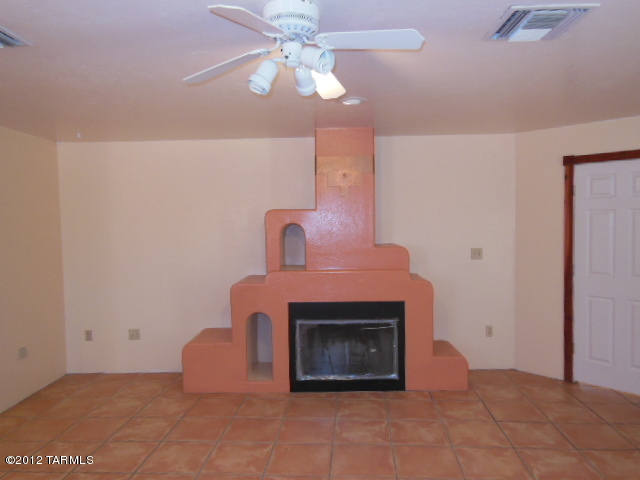 6282 West Sunset Road Tucson, AZ 85743 - Photo 11 of 25