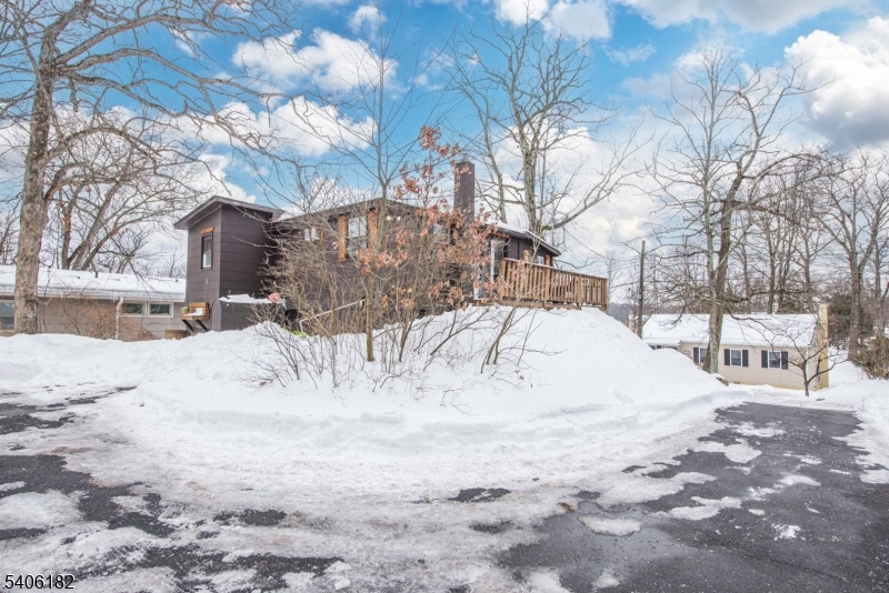 3 Bear Pond Trail Hopatcong, NJ 07821 - Photo 25 of 46