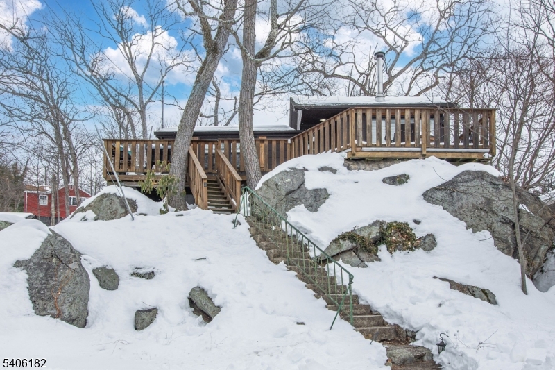 3 Bear Pond Trail Hopatcong, NJ 07821 - Photo 32 of 46