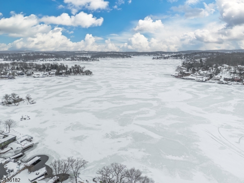 3 Bear Pond Trail Hopatcong, NJ 07821 - Photo 33 of 46