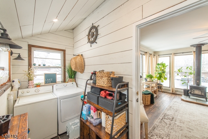 3 Bear Pond Trail Hopatcong, NJ 07821 - Photo 5 of 46