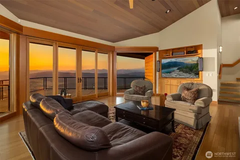$4,990,000 | 3653 Hart Road, Cle Elum, WA 98922