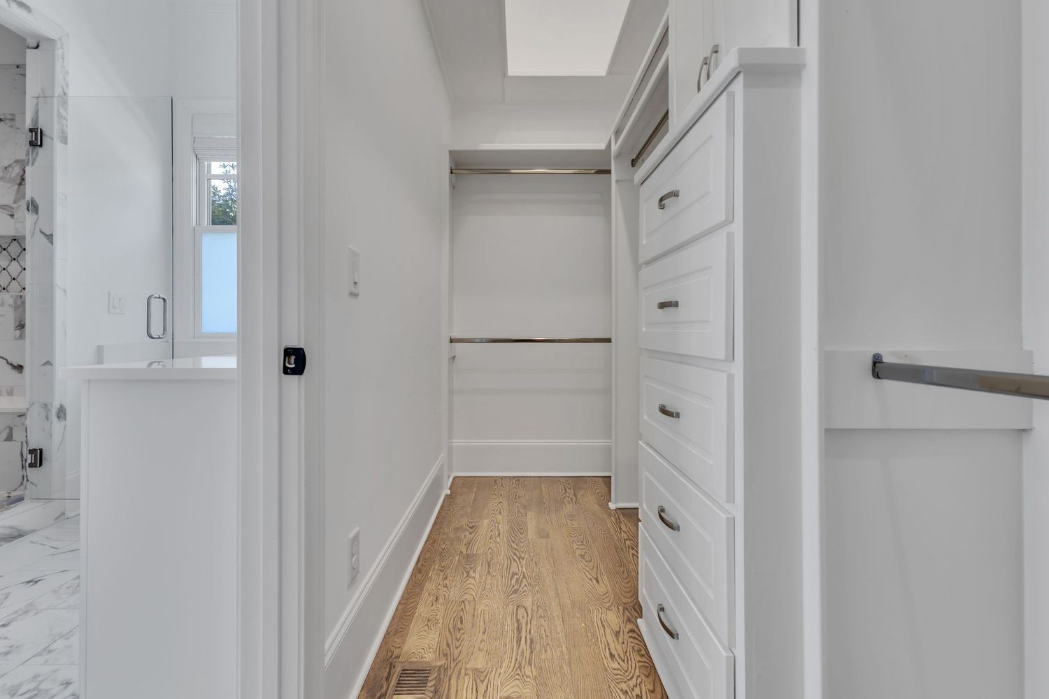 155 Splendor Ridge Drive Franklin, TN 37064 - Photo 26 of 70 a view of a hallway with wooden floor and staircase