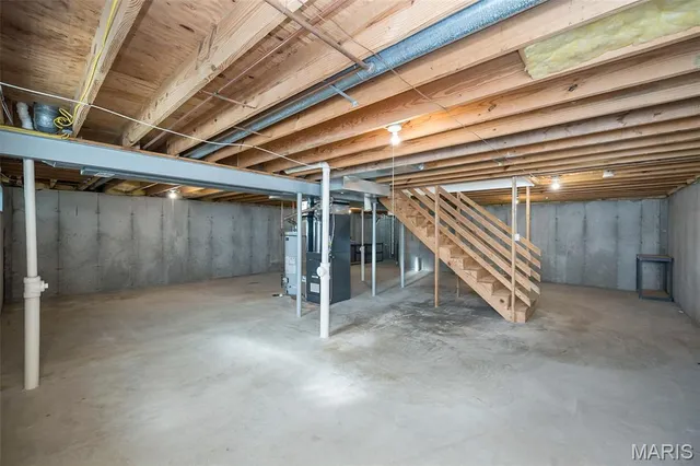 $430,000 | 999 Reddington Oaks Court, St. Charles, MO 63304