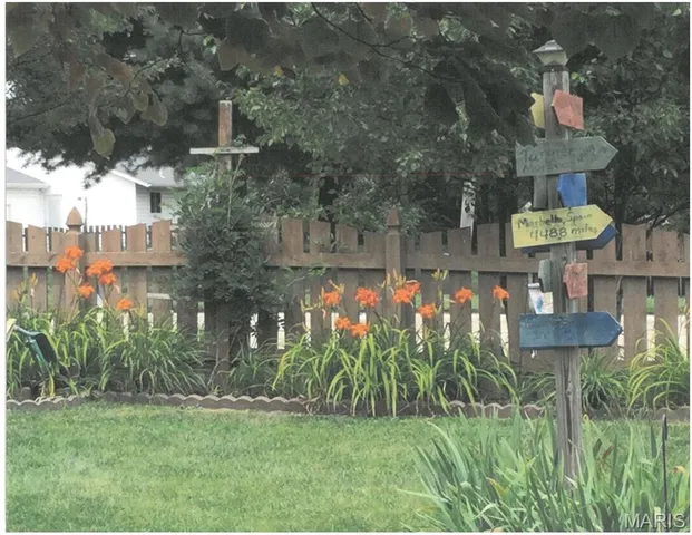 $430,000 | 999 Reddington Oaks Court, St. Charles, MO 63304