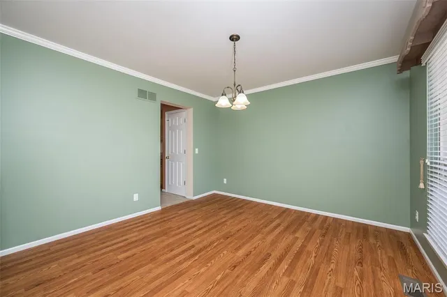 $430,000 | 999 Reddington Oaks Court, St. Charles, MO 63304