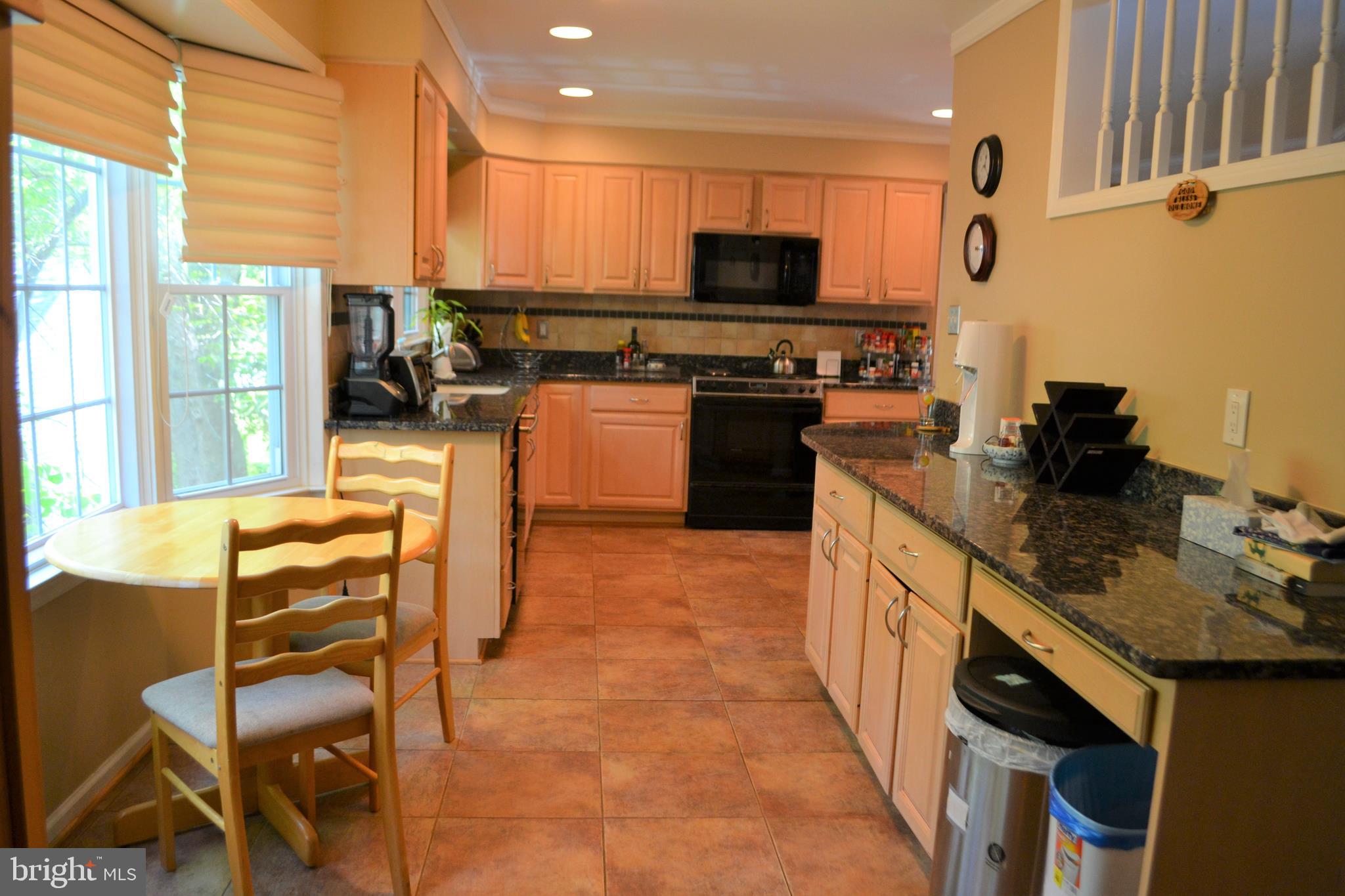10106 Marshall Pond Road Burke, VA 22015 - Photo 14 of 94 Gallery Image 14