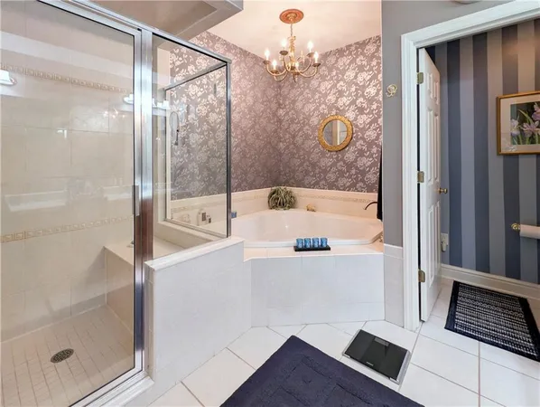 $510,000 | 502 Independence Court, Valencia, PA 16059