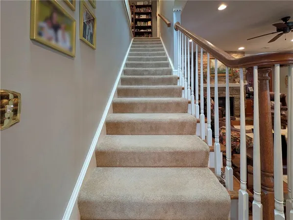 $510,000 | 502 Independence Court, Valencia, PA 16059