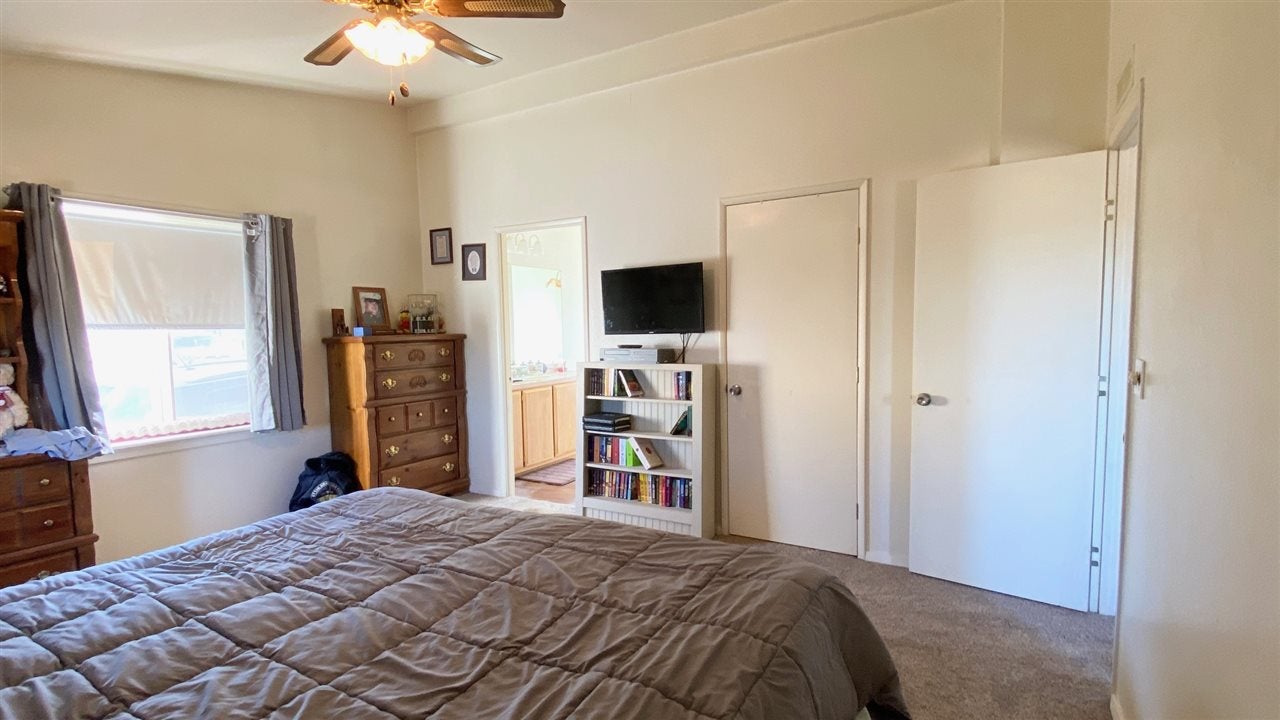 11032 Aztec Road Montague, CA 96064 - Photo 10 of 24 Gallery Image 10