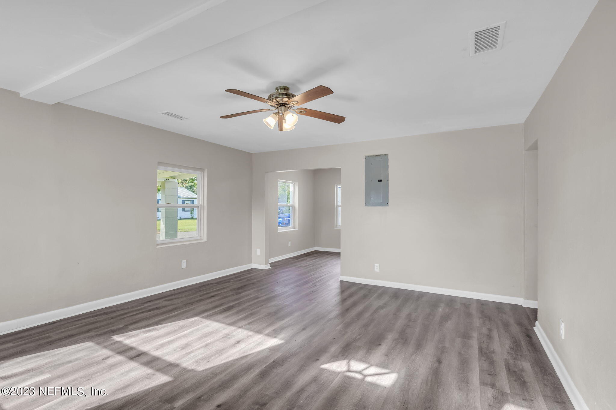 2350 Somerset Road Jacksonville, FL 32210 - Photo 8 of 32 9-web-or-mls-2350 Somerset_009