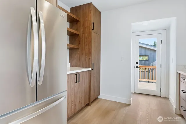 $3,850 | 11738 Phinney Avenue North, Unit A, Seattle, WA 98133