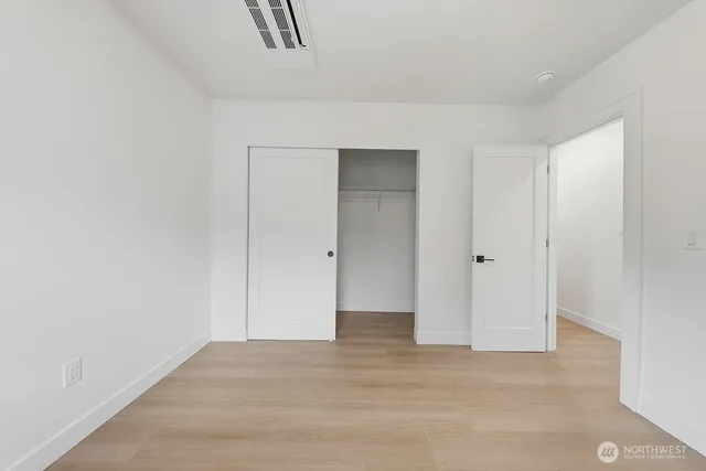 $3,850 | 11738 Phinney Avenue North, Unit A, Seattle, WA 98133