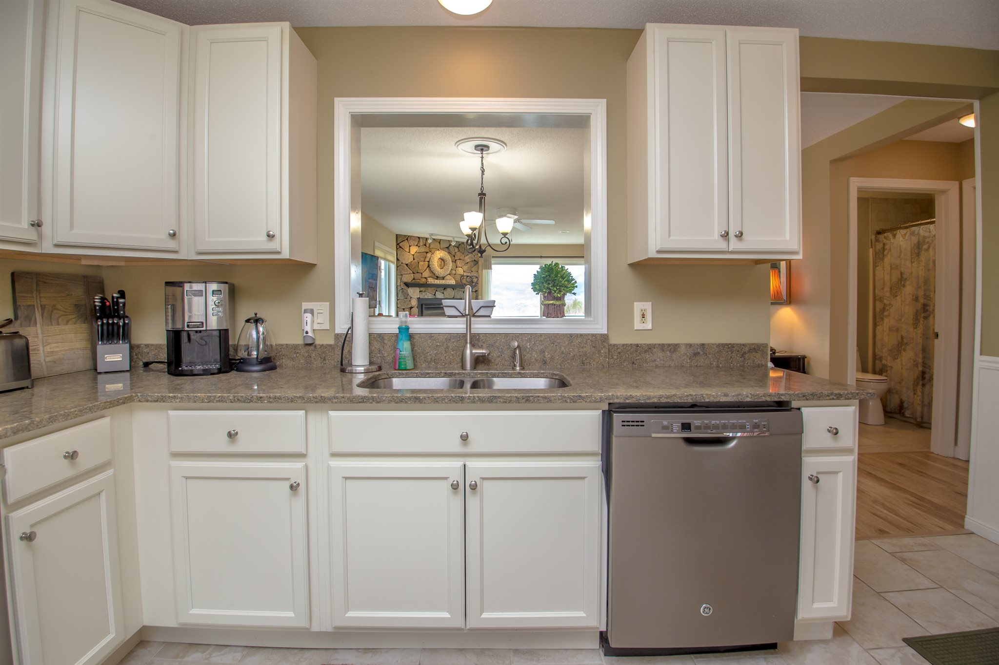 53 Eagle Ridge, Unit F53 Intervale, NH 03845 - Photo 5 of 36 Gallery Image 5