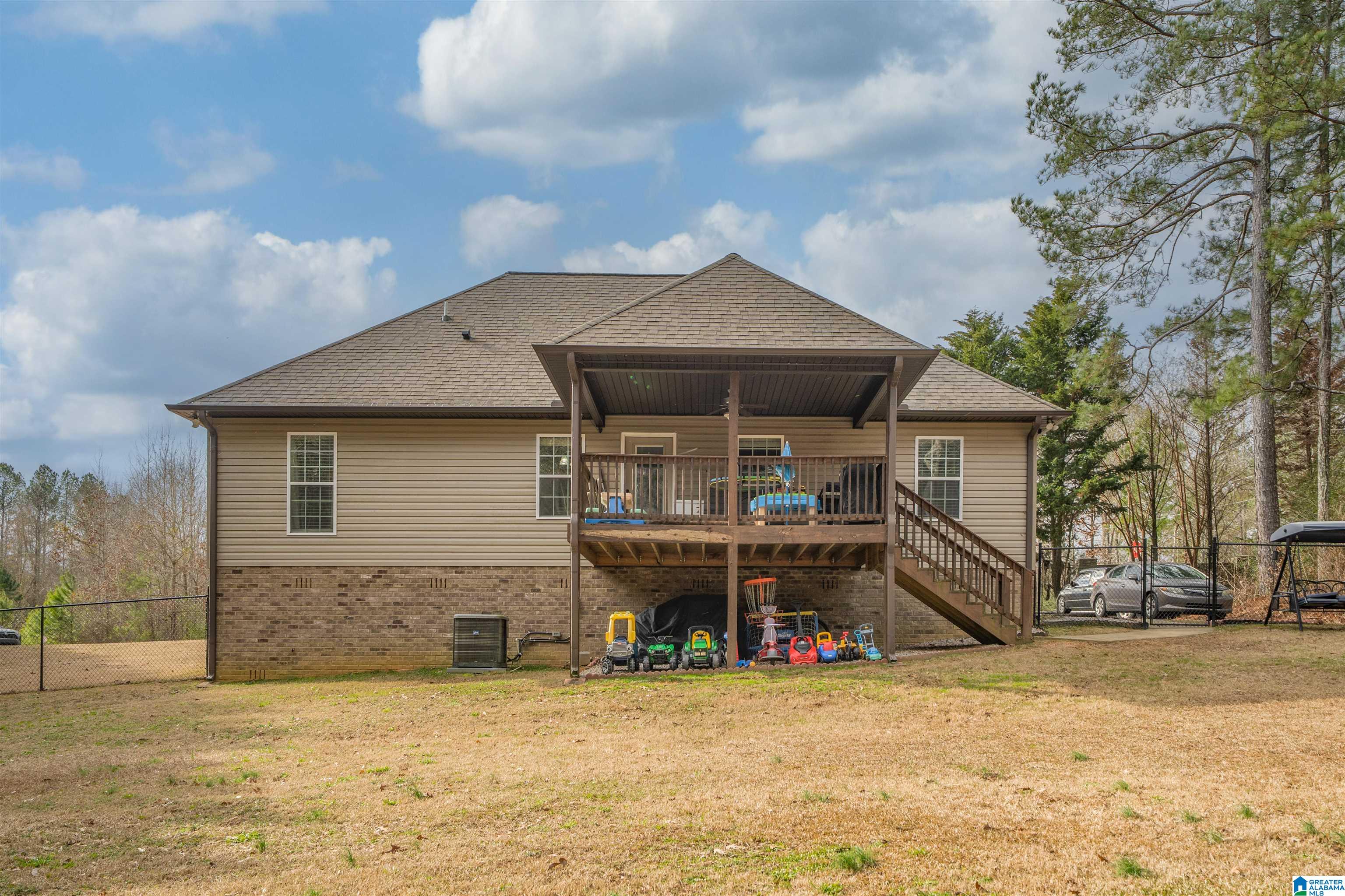 2045 Rising Fawn Drive Warrior, AL 35180 - Photo 5 of 33