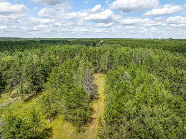 $240,000 | 21 Babbitt Mn 55706, Babbitt, MN 55706