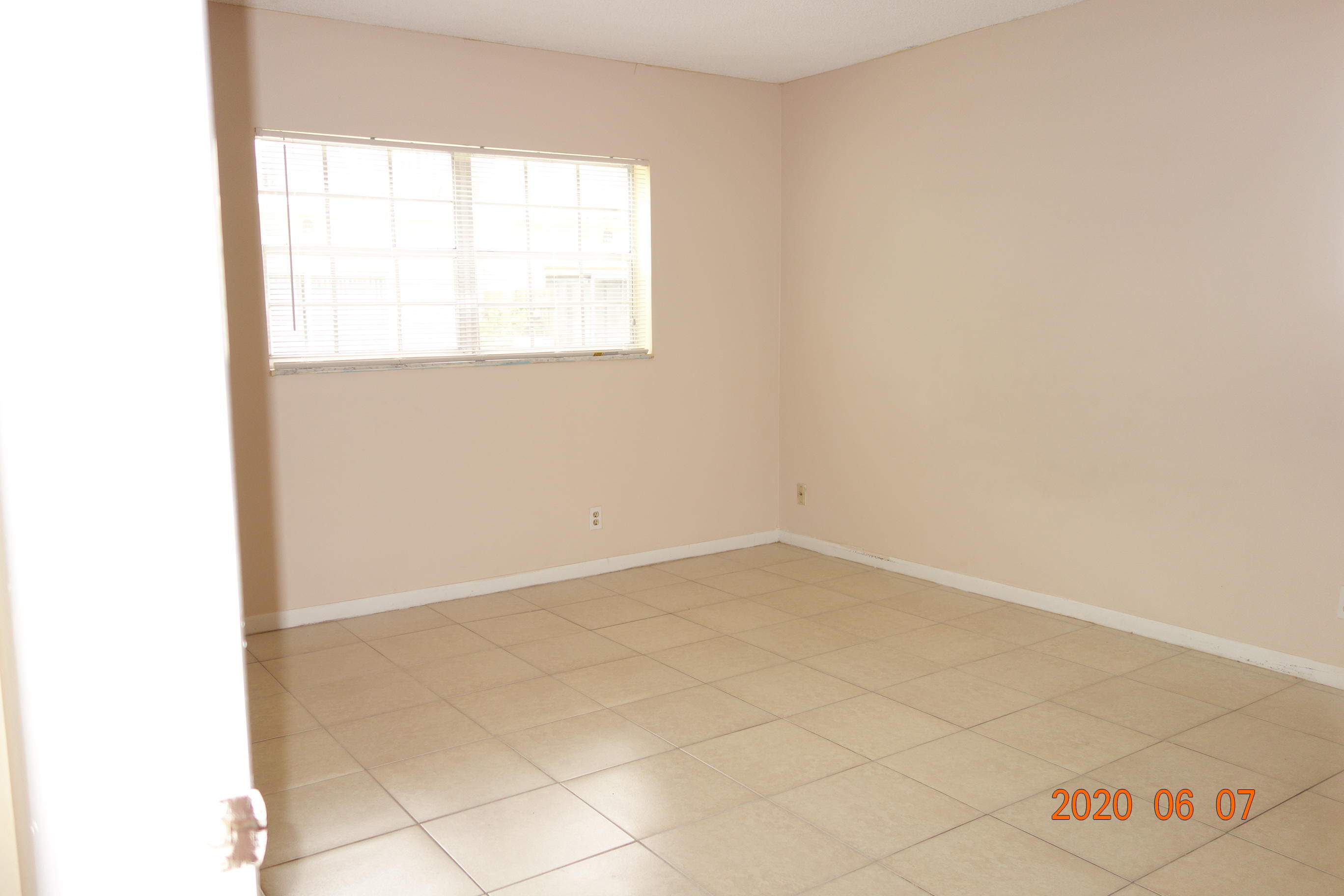 8900 West Sample Road, Unit 106 Coral Springs, FL 33065 - Photo 13 of 22 DSC08508