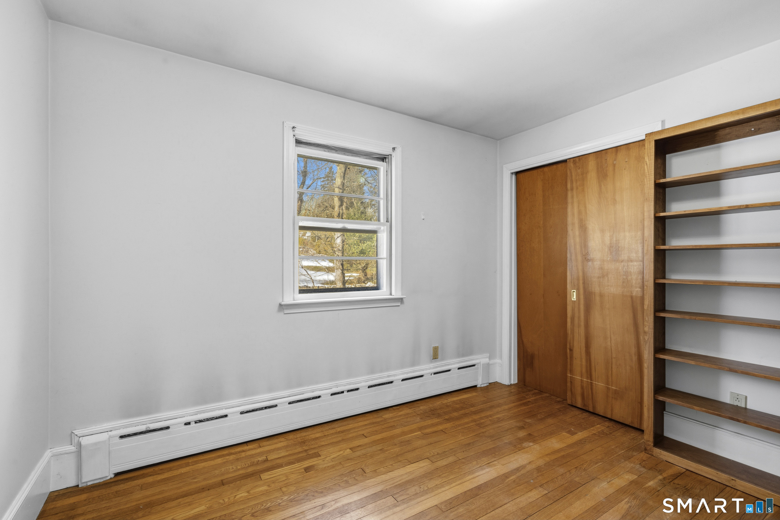 42 Clift Lane Groton, CT 06355 - Photo 12 of 36