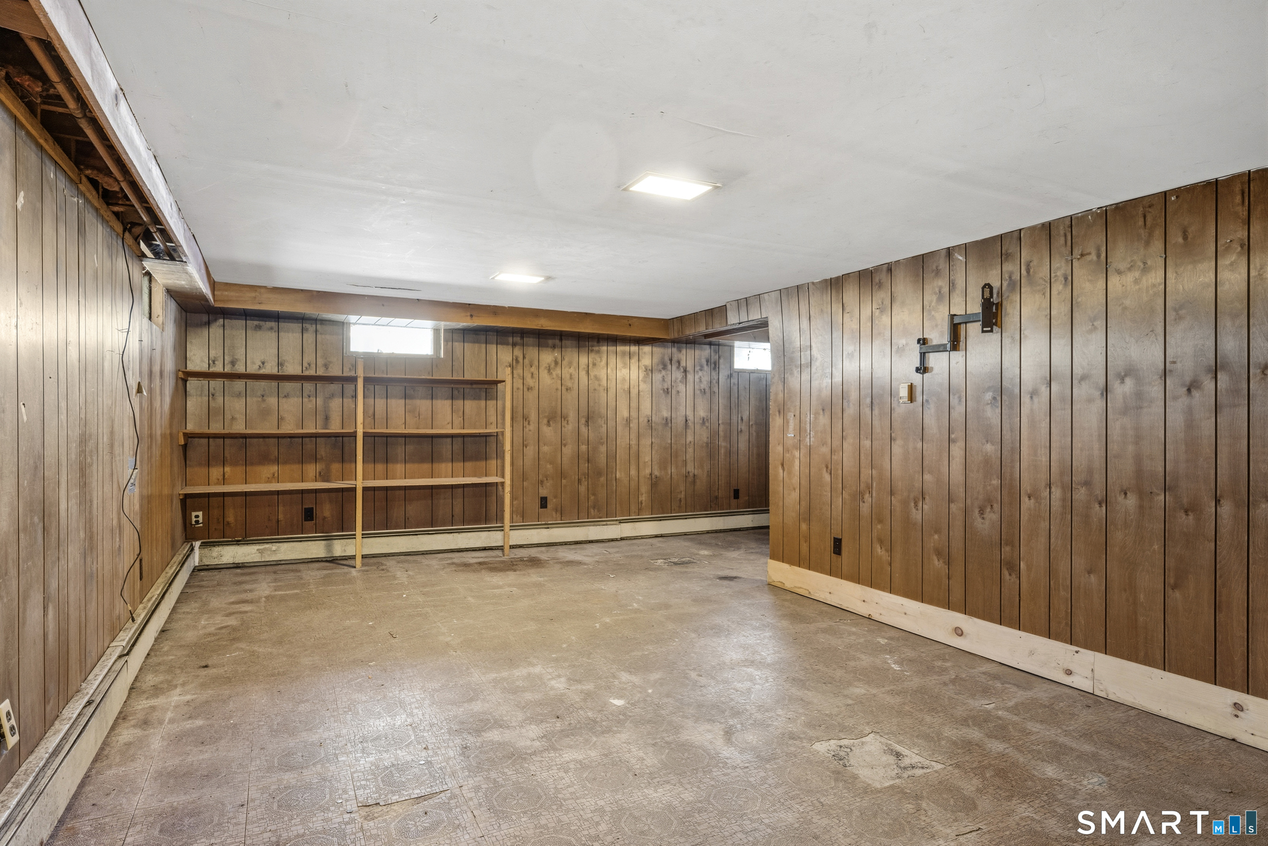 42 Clift Lane Groton, CT 06355 - Photo 17 of 36