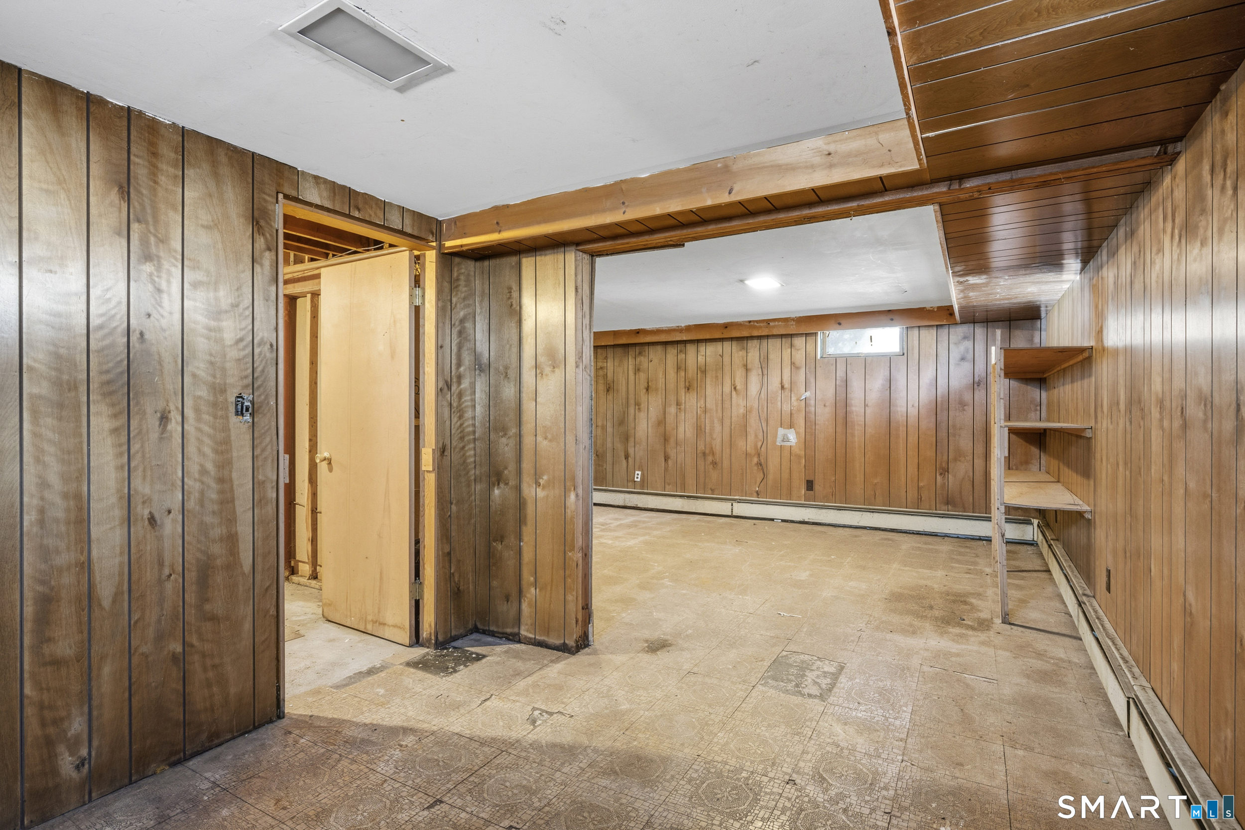 42 Clift Lane Groton, CT 06355 - Photo 18 of 36