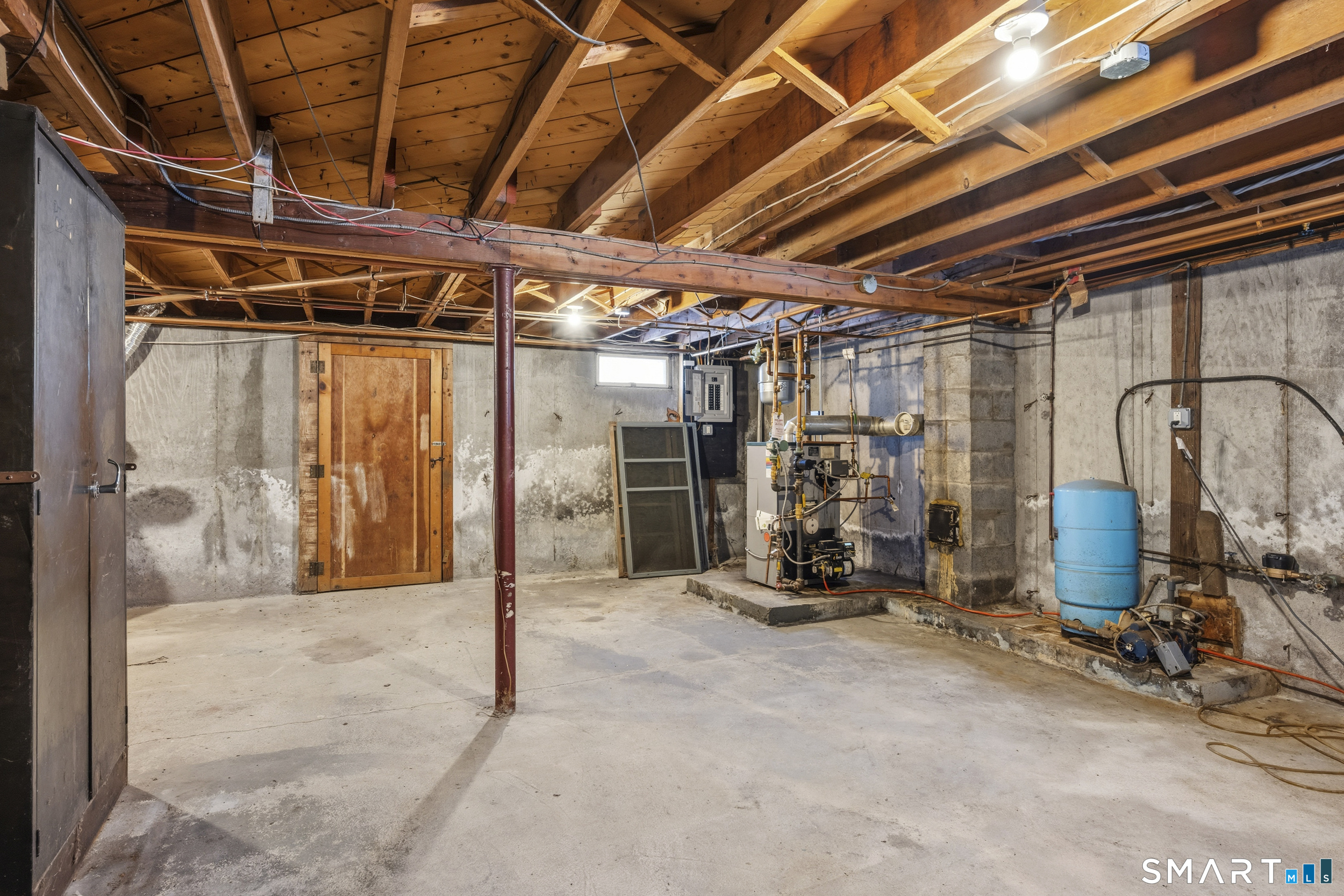 42 Clift Lane Groton, CT 06355 - Photo 20 of 36