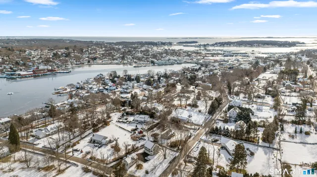 $499,000 | 42 Clift Lane, Groton, CT 06355