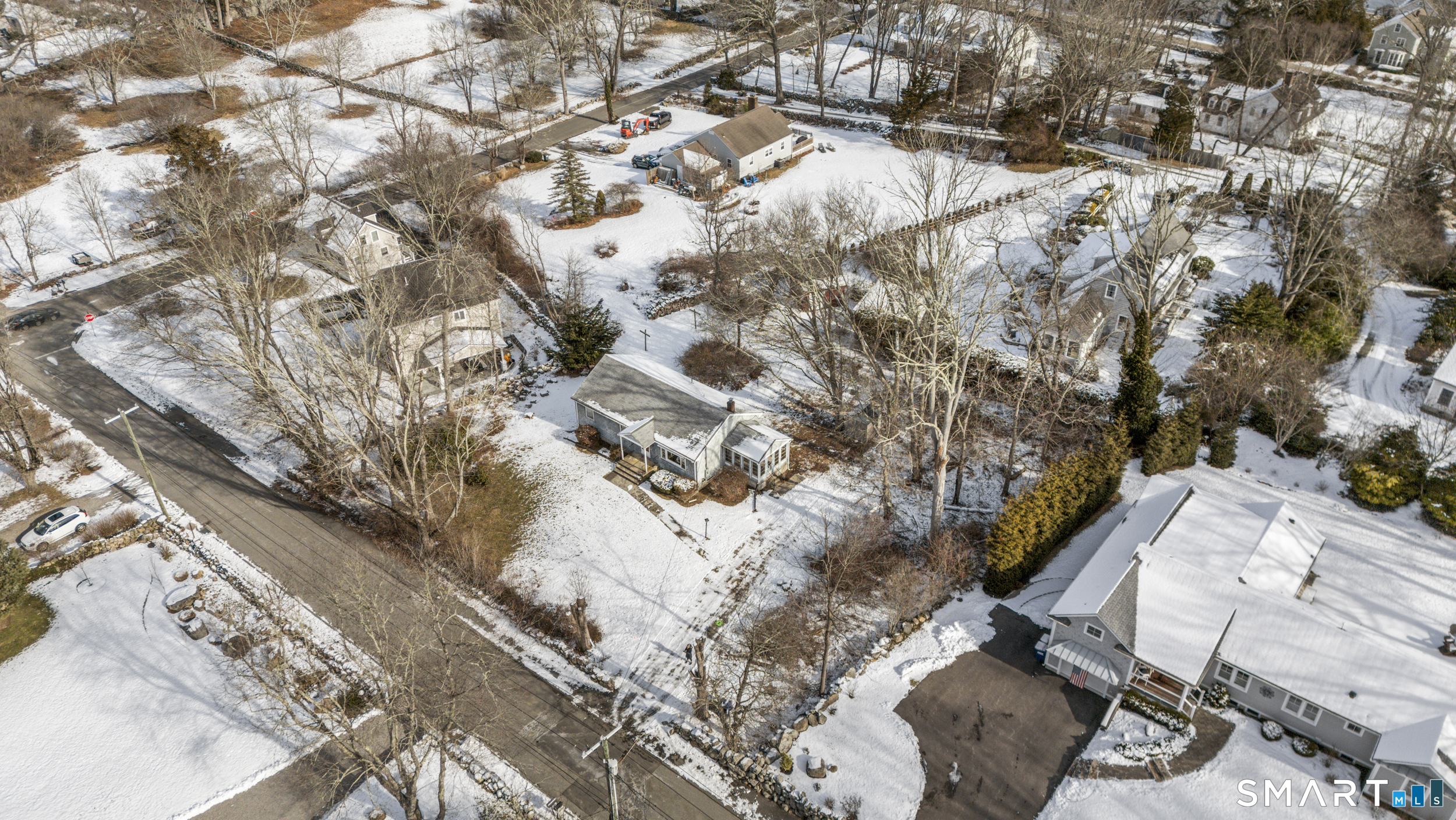 42 Clift Lane Groton, CT 06355 - Photo 32 of 36