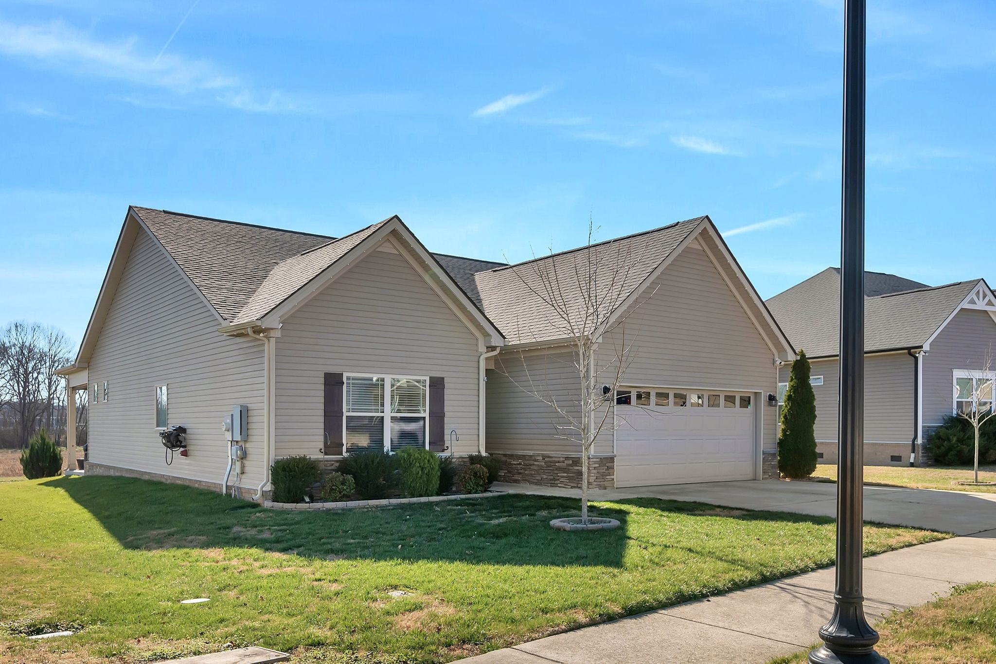 216 Karis Drive Spring Hill, TN 37174 - Photo 2 of 33