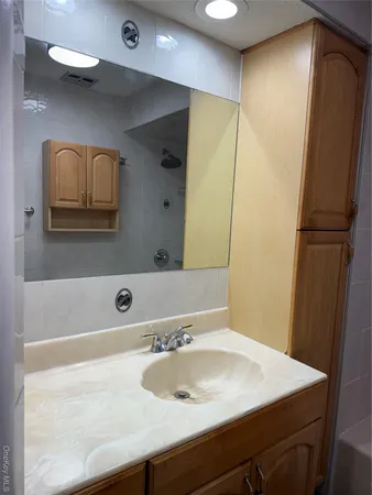 $3,100 | 83-13 149th Avenue, Unit 3 | Lindenwood
