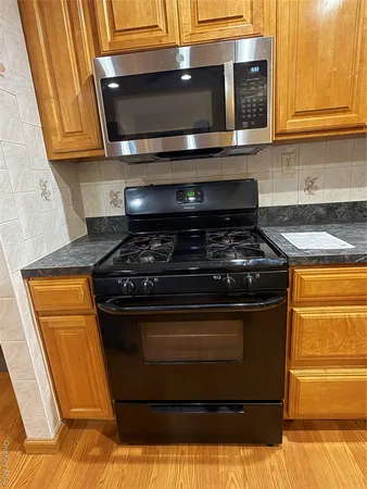 $3,100 | 83-13 149th Avenue, Unit 3 | Lindenwood