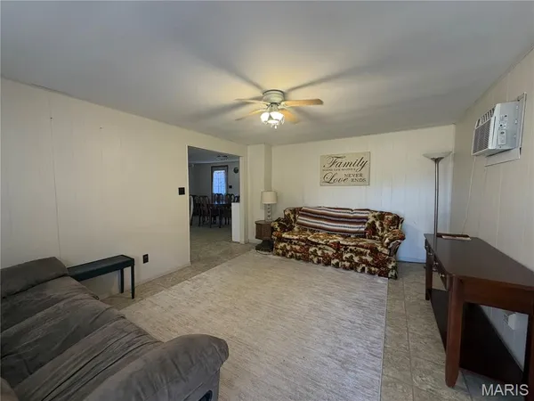 $324,900 | 551 Bluffton Road, Rhineland, MO 65069