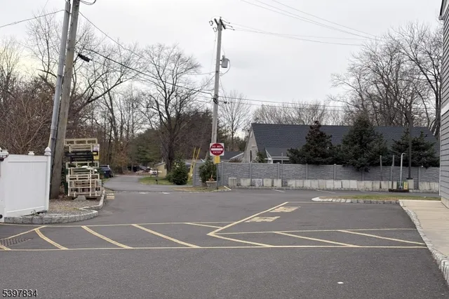 $216,700 | 8 Reasoner Lane, Flemington, NJ 08822