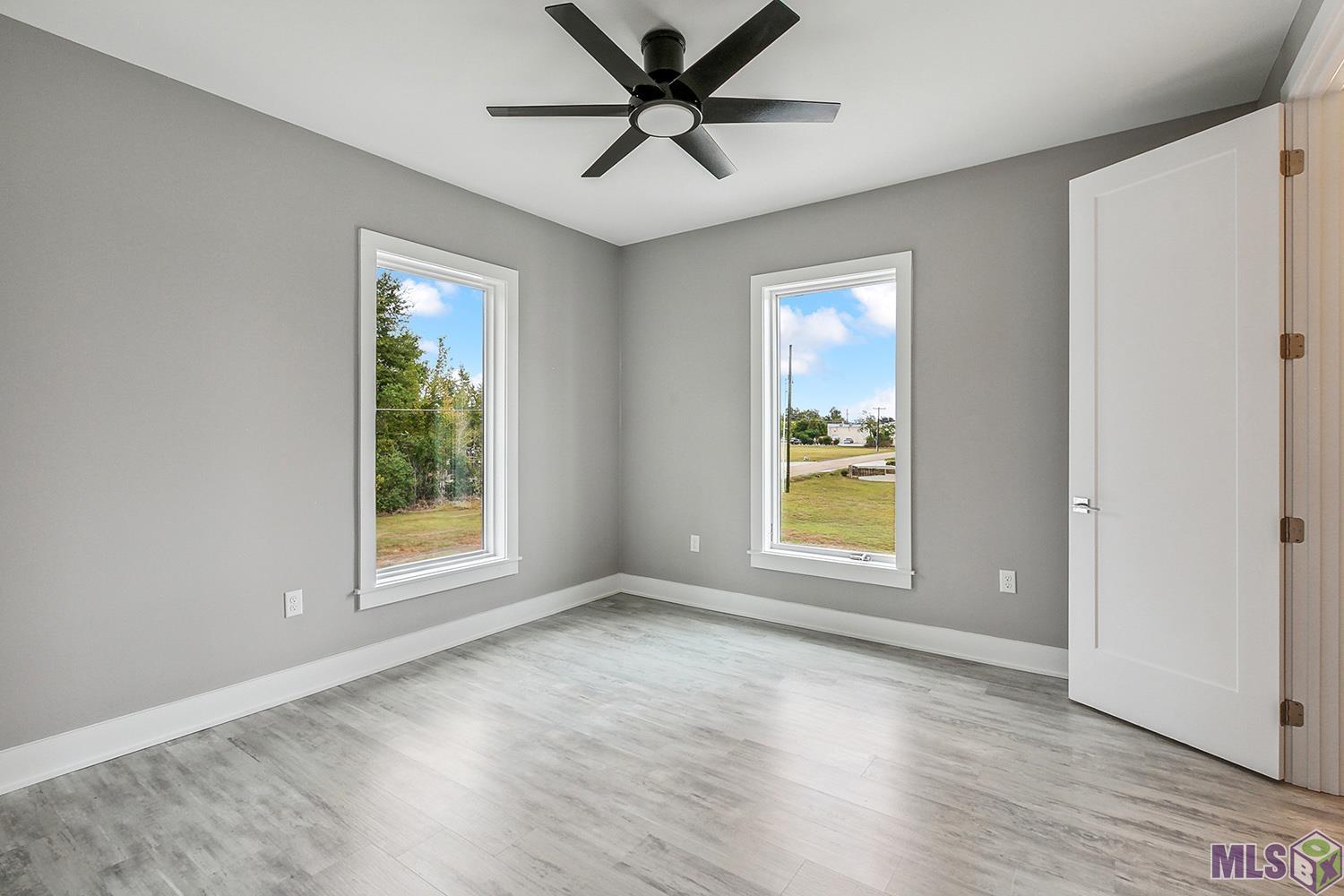 37251 Swamp Road Prairieville, LA 70769 - Photo 16 of 23 Upstairs Bedroom