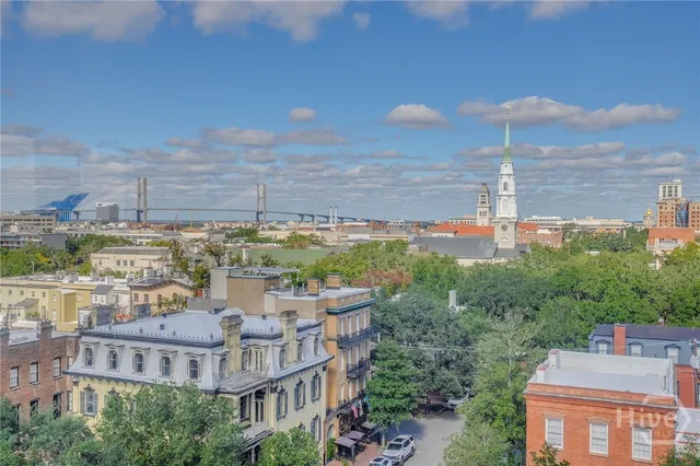 $2,725,000 | 300 Bull Street, Unit 601, Savannah, GA 31401