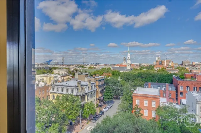 $2,725,000 | 300 Bull Street, Unit 601, Savannah, GA 31401