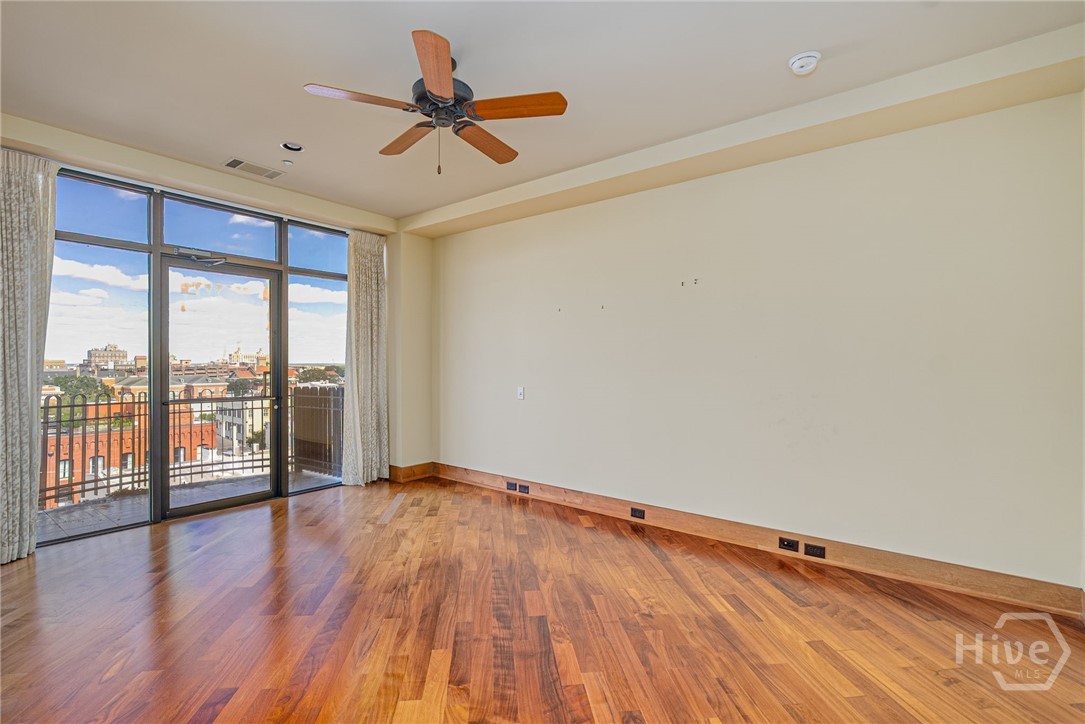 300 Bull Street, Unit 601 Savannah, GA 31401 - Photo 37 of 57 3rd Bedroom with balcony and ensuite