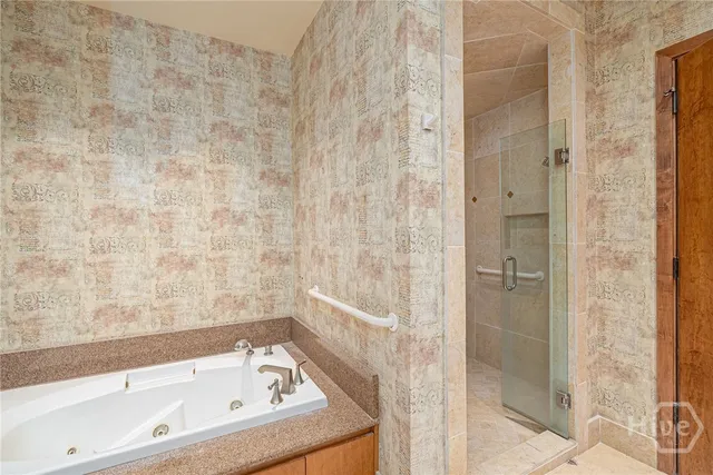 $2,725,000 | 300 Bull Street, Unit 601, Savannah, GA 31401