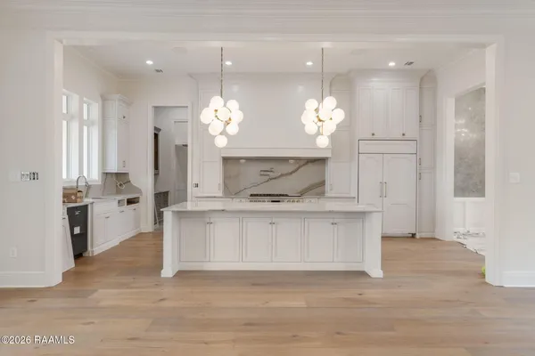 $1,690,000 | 115 Retreat, Broussard, LA 70518