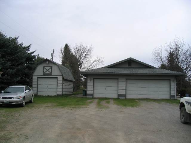 21108 North Panorama Road Colbert, WA 99005 - Photo 2 of 8