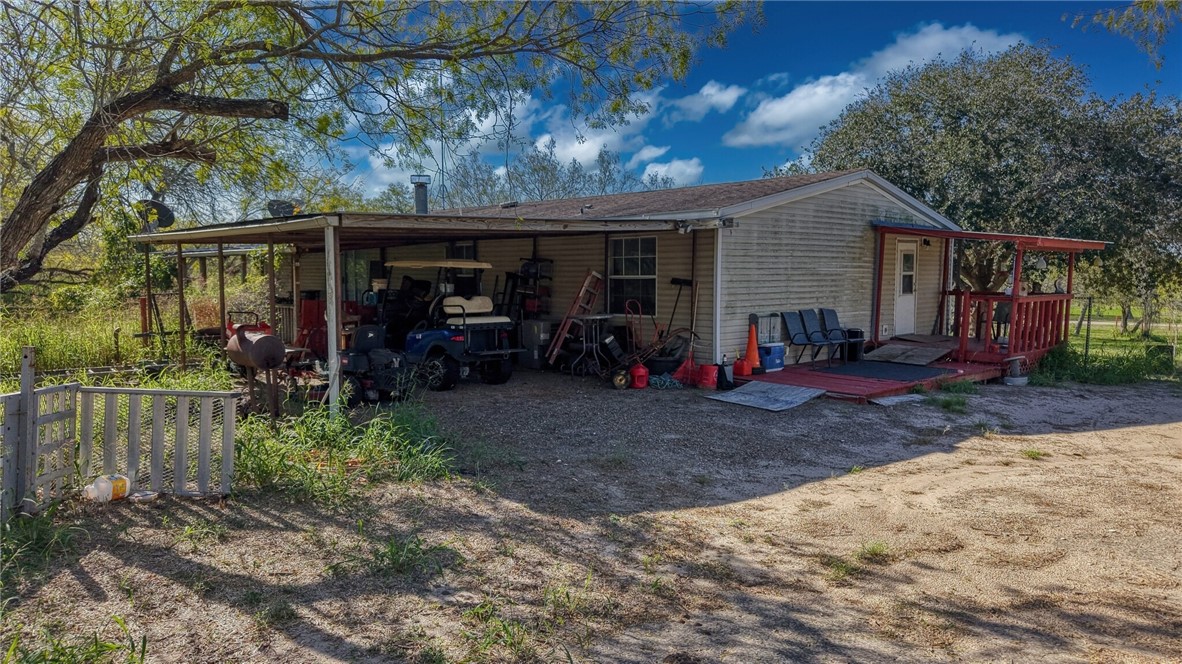 5730 Mockingbird Lane Mathis, TX 78368 - Photo 9 of 40