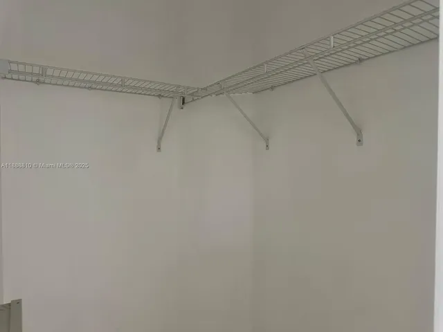 $2,300 | 1490 Northeast 33rd Avenue, Unit 10213, Homestead, FL 33033