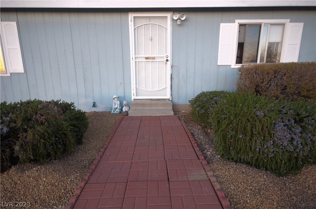 940 Gold Point Road Pahrump, NV 89060 - Photo 7 of 14 Gallery Image 7
