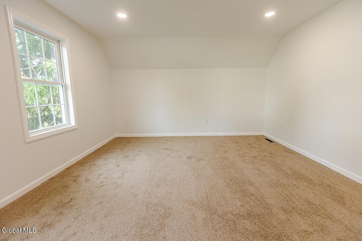 1659 Lenox Road Schenectady, NY 12308 - Photo 40 of 64 CBP-30
