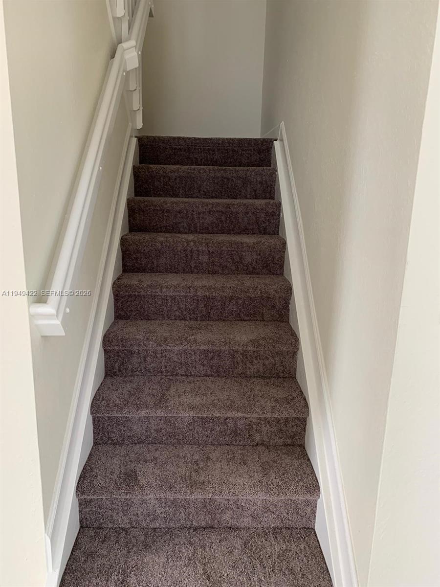 1598 Southwest 154th Path Miami, FL 33194 - Photo 5 of 13