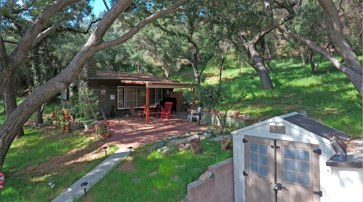 537 Cloverleaf Drive Monrovia, CA 91016 - Photo 9 of 11 a view of an house with backyard porch and sitting area