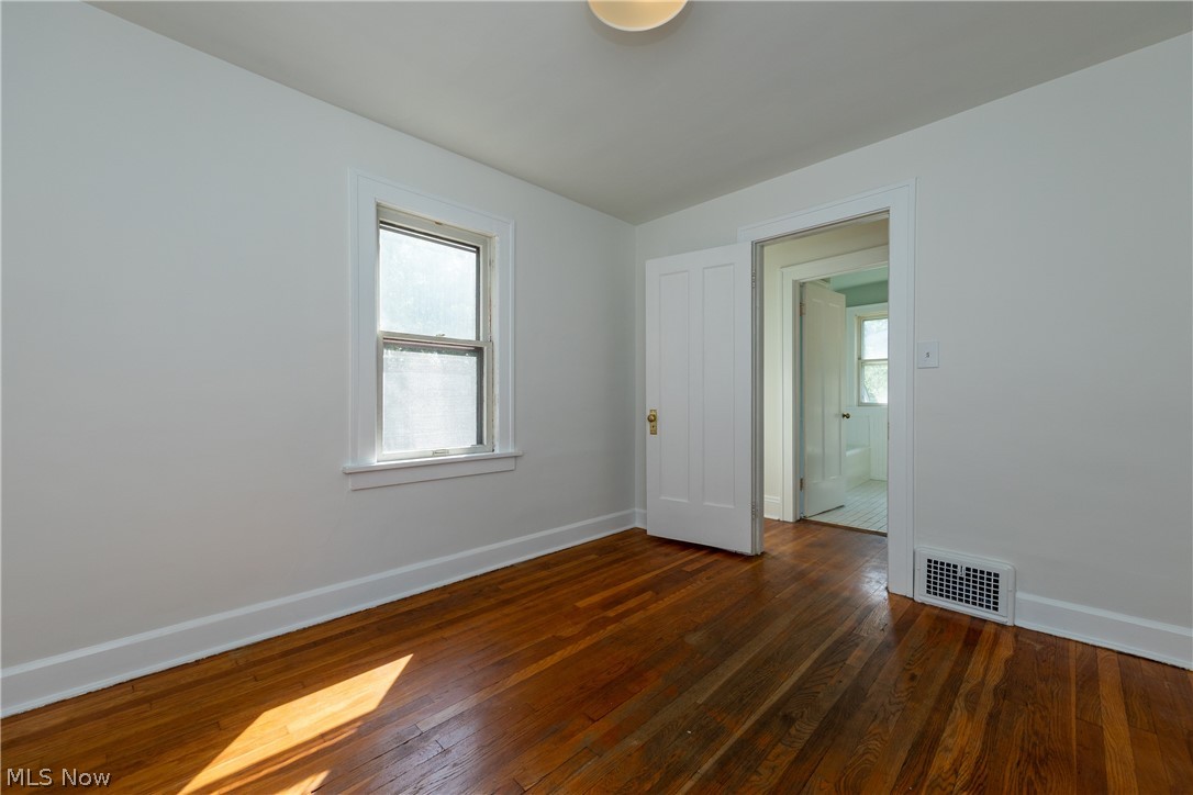 2555 Princeton Road Cleveland, OH 44118 - Photo 23 of 29 Gallery Image 23