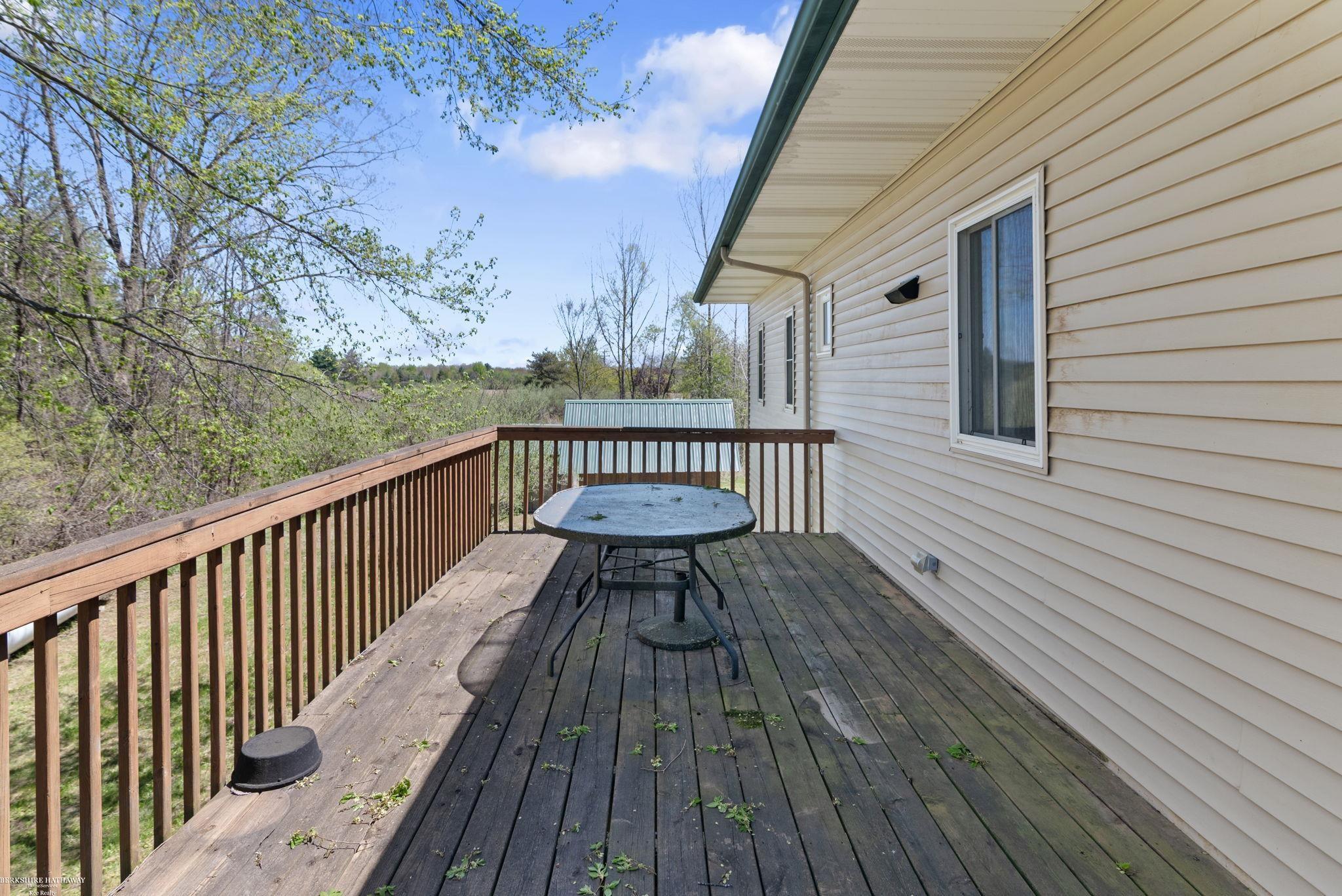 5525 Bond Road Deford, MI 48729 - Photo 31 of 35