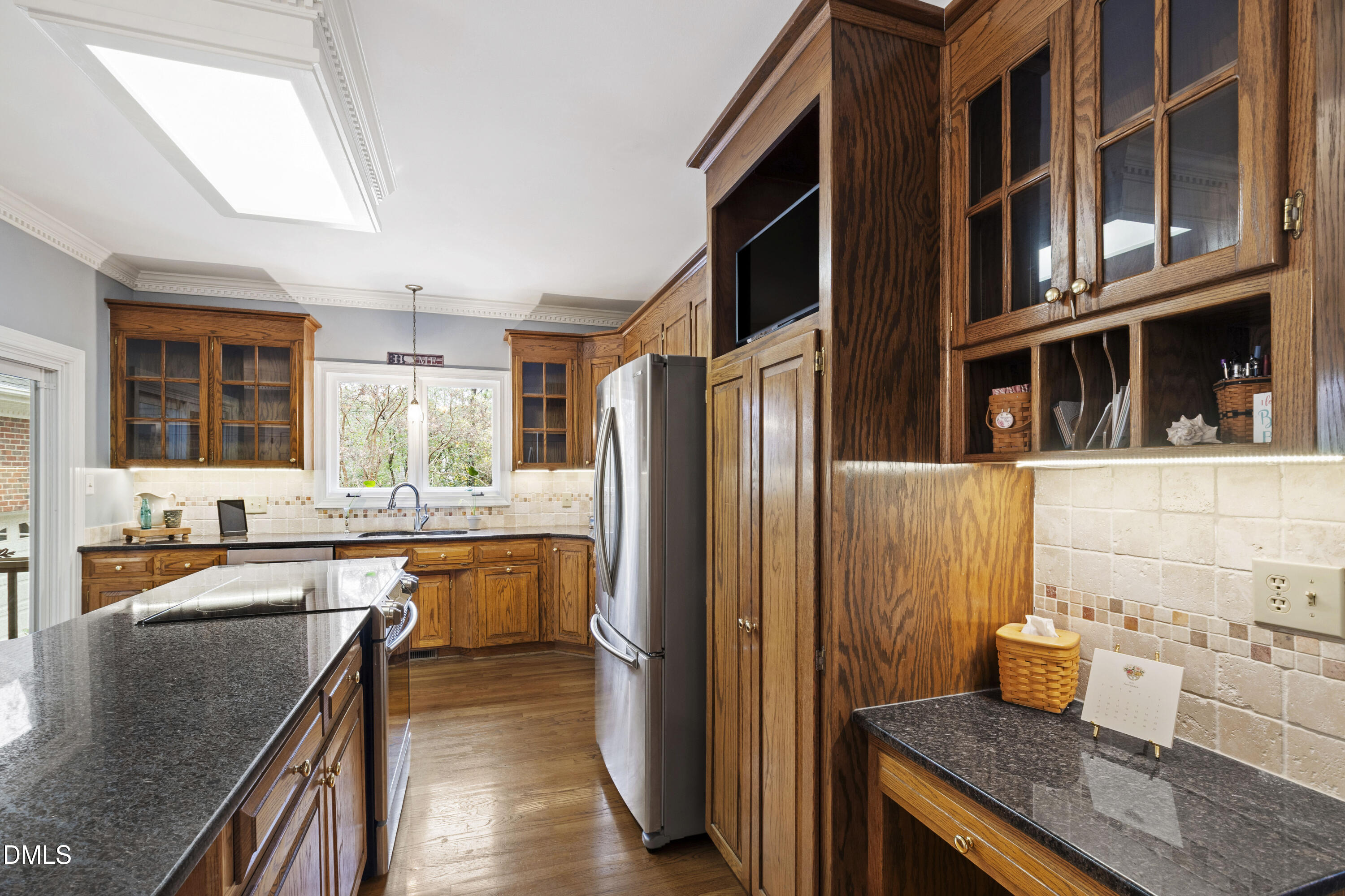 1220 Enchanted Oaks Drive Raleigh, NC 27606 - Photo 13 of 66 Enchanted (33)